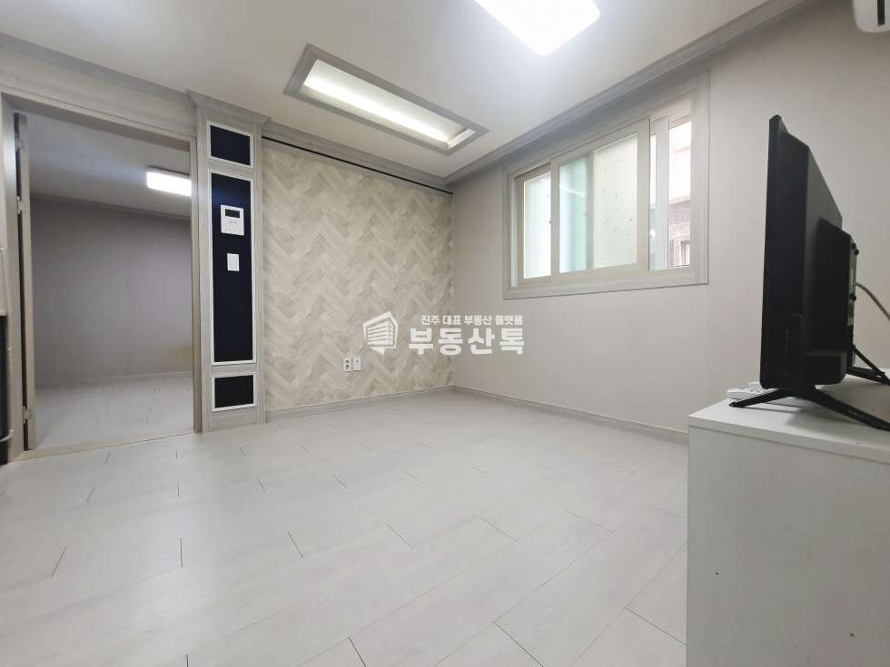 경남 진주시 상대동 311-18 QQ화이트톤 새련된인테리어 직장인 강력추천 원플원룸 월세 매물번호 10269 사진 2