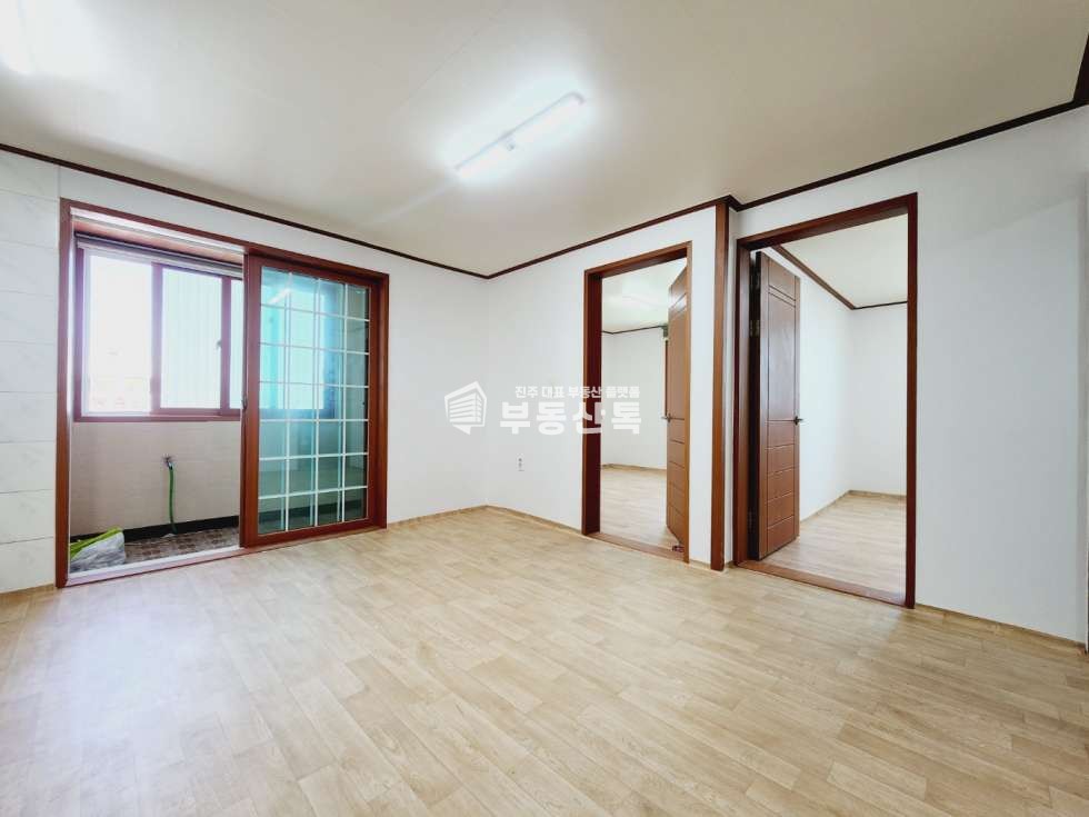 경남 진주시 봉곡동 471-13 (명지아트빌) SS 봉곡초부근 가성비좋은 투룸나왔어요 월세 매물번호 12993 사진 2