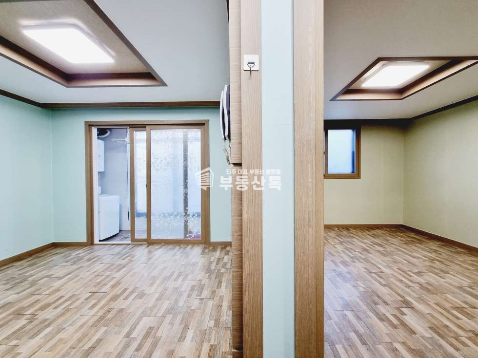 경남 진주시 상대동 180-29 QQ상대동 홈플러스. 하나로마트 인근 대로도 가까운 초대형 원플! 월세 매물번호 11897 사진 6