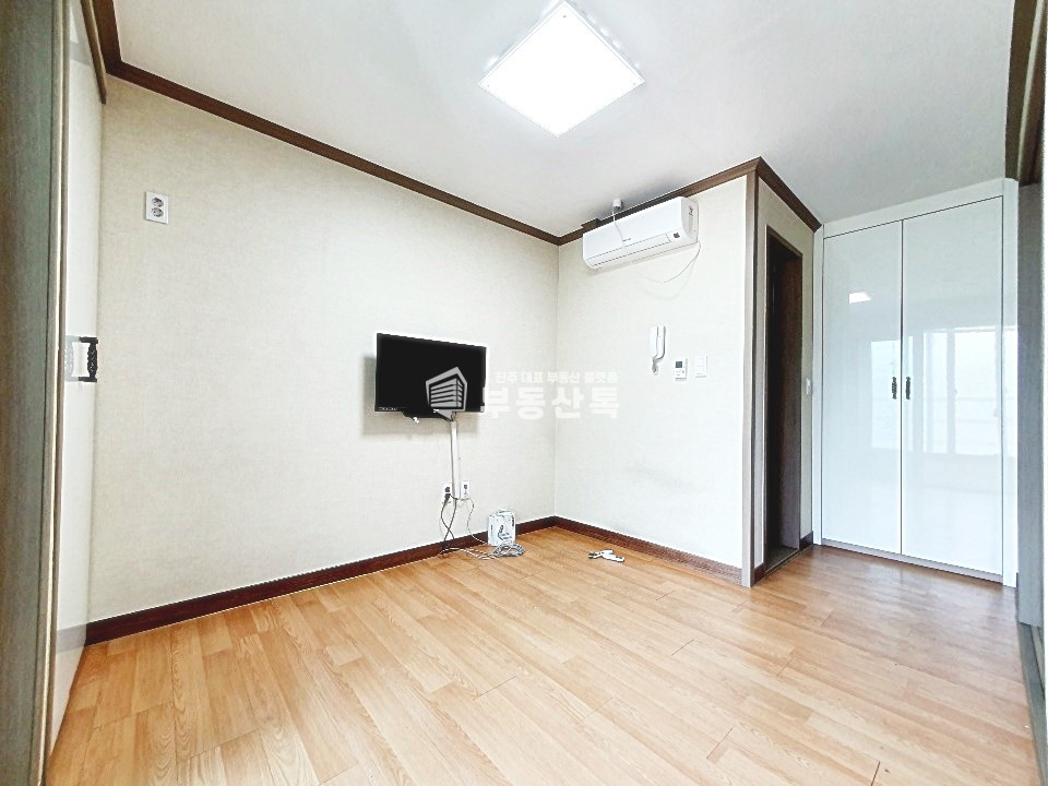 경남 진주시 칠암동 530-11 SS 과기대 강변부근 리버뷰 엘리베이터 원룸 월세 매물번호 10158 사진 2