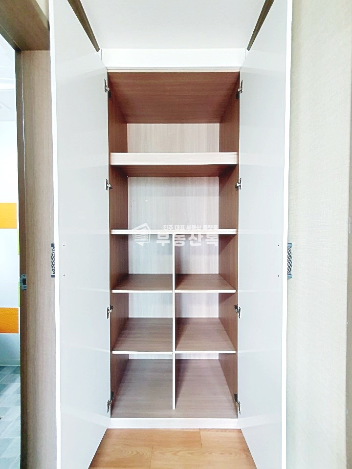경남 진주시 칠암동 530-11 SS 과기대 강변부근 리버뷰 엘리베이터 원룸 월세 매물번호 10158 사진 3