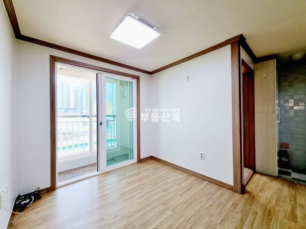 경남 진주시 상평동 275-41 QQ기계공고 가성비 좋은 정남향 투룸 ! 월세 매물번호 12262 사진 4