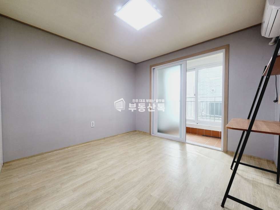 경남 진주시 상봉동 748-3 SS 보건대부근 신축 분리형원룸 엘리베이터보유 월세 매물번호 12713 사진 6
