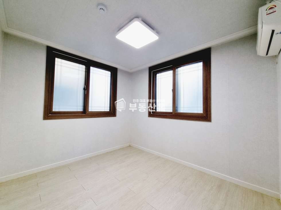 경남 진주시 하대동 592-42 주1동 Q하대동 신축급 깔끔한 원플 월세 매물번호 10261 사진 6