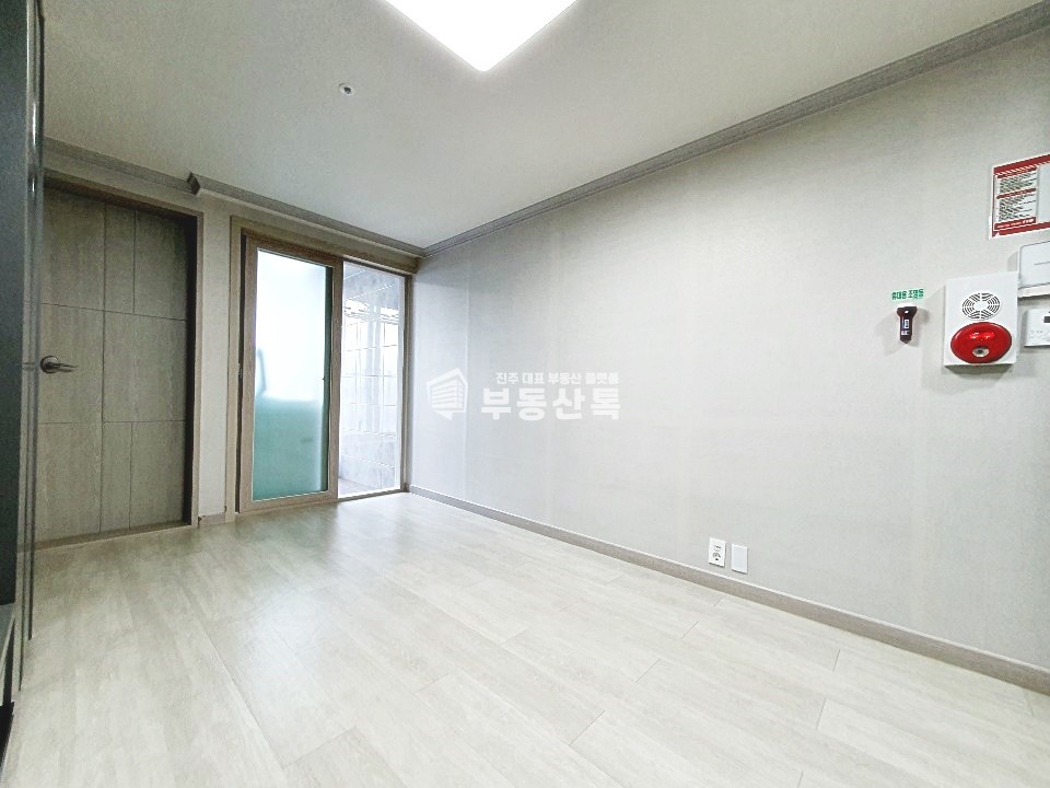 경남 진주시 호탄동 621-1 Q 호탄동 최고꿀방 깔끔한 신축 찾으시는분들 문의주세요 월세 매물번호 10176 사진 5
