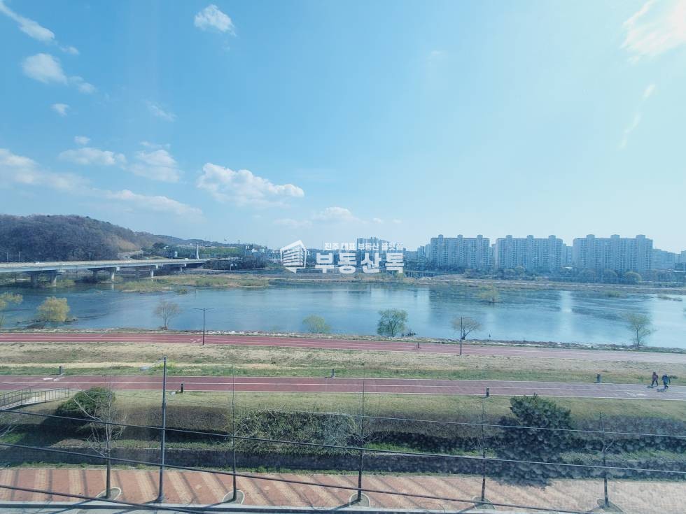 경남 진주시 상평동 Q상평동 강변뷰가 아주 멋진 원룸 월세 매물번호 11720 사진 1