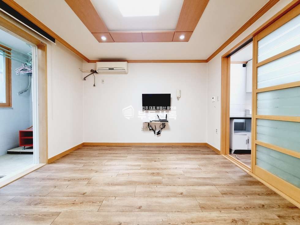 경남 진주시 하대동 332-2 Q하대동 현대아파트 인근 관리잘된 넓은 원룸 , 혼자살기 딱 좋아요 월세 매물번호 12250 사진 6