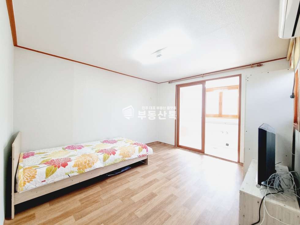 경남 진주시 인사동 137-15 Q 단기가능 인사동 이마트 인접 가성비 넓은 원룸 월세 매물번호 11983 사진 4