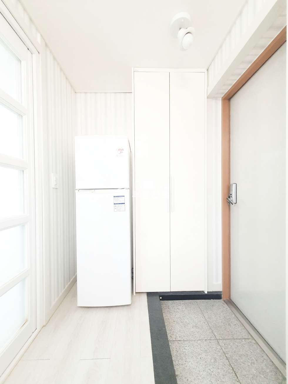 경남 진주시 상봉동 834-2 A♥ 상봉동 보건대 초인접 화이트톤 원룸 선착순 월세 매물번호 10075 사진 5