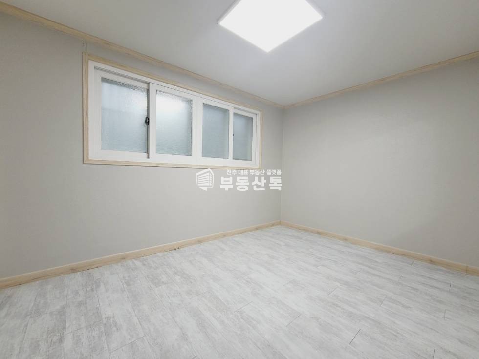 경남 진주시 평거동 455-22 A평거동 넓은사이즈 올 리모델링 원룸 월세 매물번호 10109 사진 3