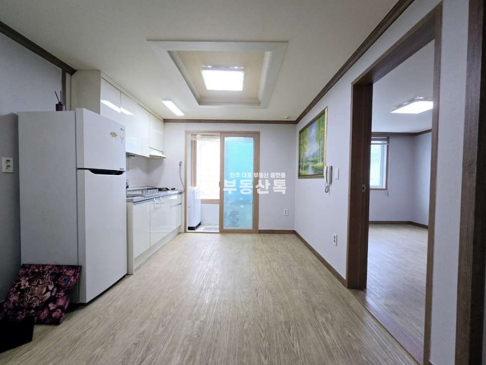 경남 진주시 하대동 343-18 VV하대동 위치좋고 승강기 있는 깔끔한 원플 월세 매물번호 13051 사진 2