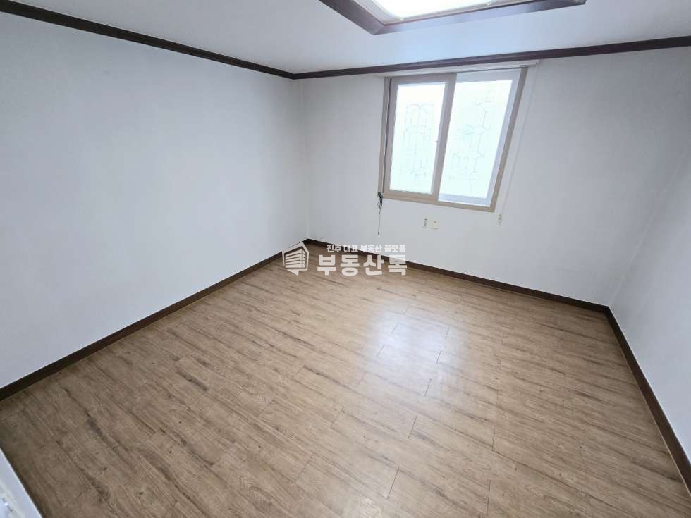 경남 진주시 하대동 70-33 V하대동 가성비 너무 좋은 깔끔 투룸V 월세 매물번호 13069 사진 4