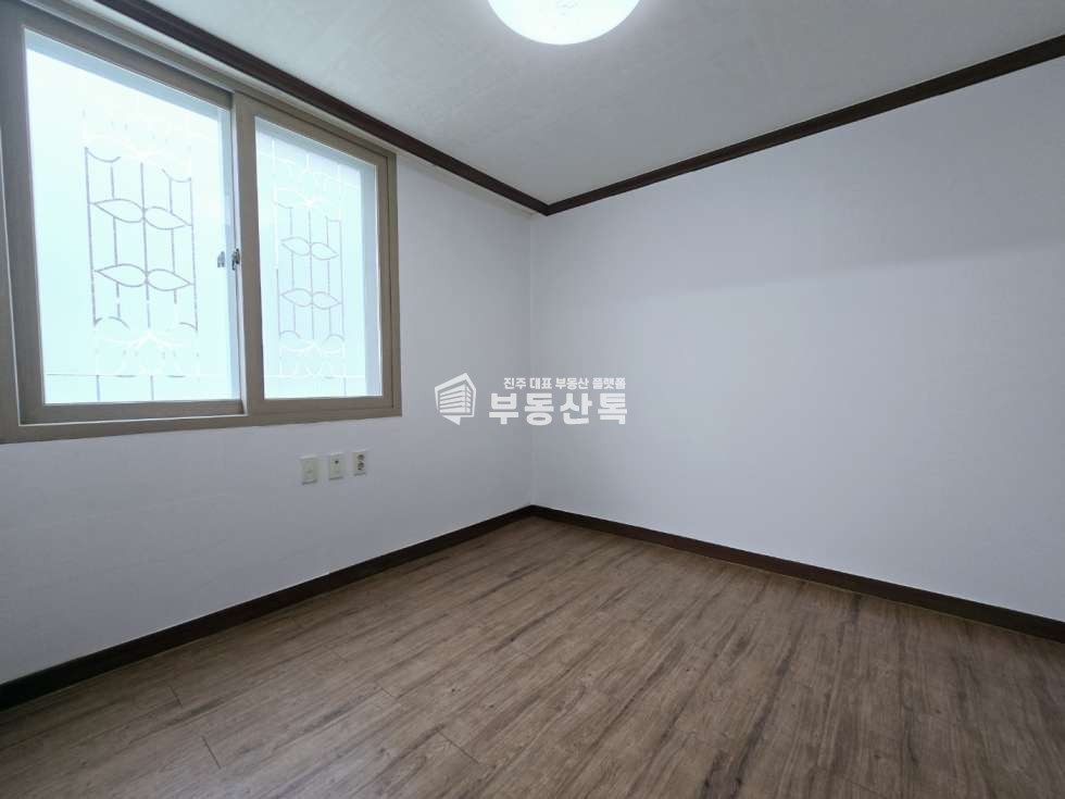경남 진주시 하대동 70-33 V하대동 가성비 너무 좋은 깔끔 투룸V 월세 매물번호 13069 사진 7