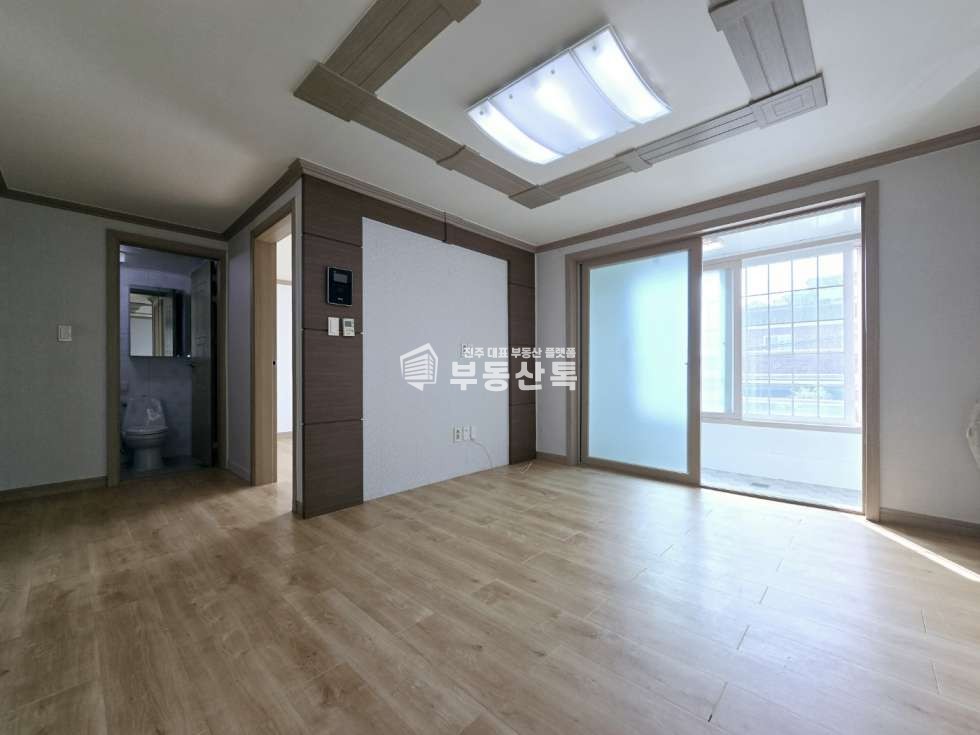 경남 진주시 상평동 252-8 V 공단부근 관리잘되고 넓은 투룸V 월세 매물번호 13066 사진 2