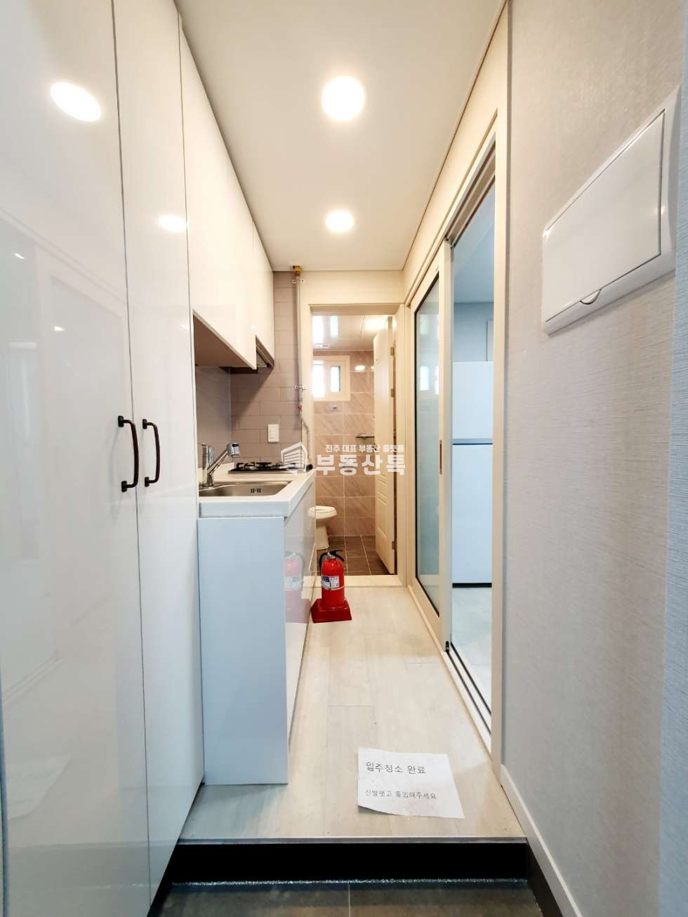 경남 진주시 상대동 308-28 V위치좋고 너무 깔끔한 분리형 원룸V 월세 매물번호 13129 사진 6
