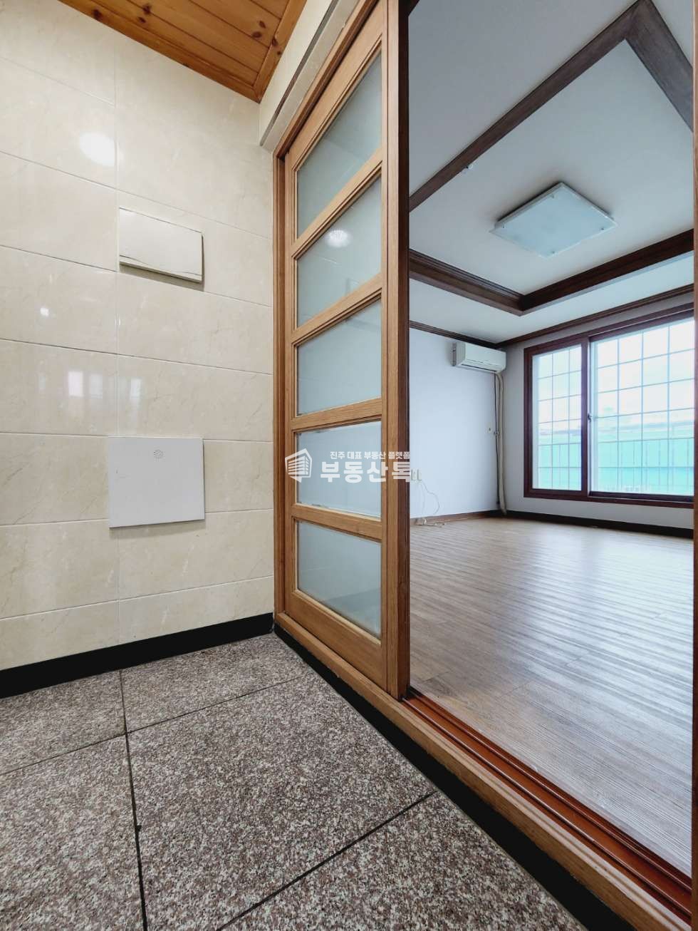 경남 진주시 하대동 338-20 V 하대동 위치좋은 깔끔한 투룸 반전세V 월세 매물번호 13154 사진 12