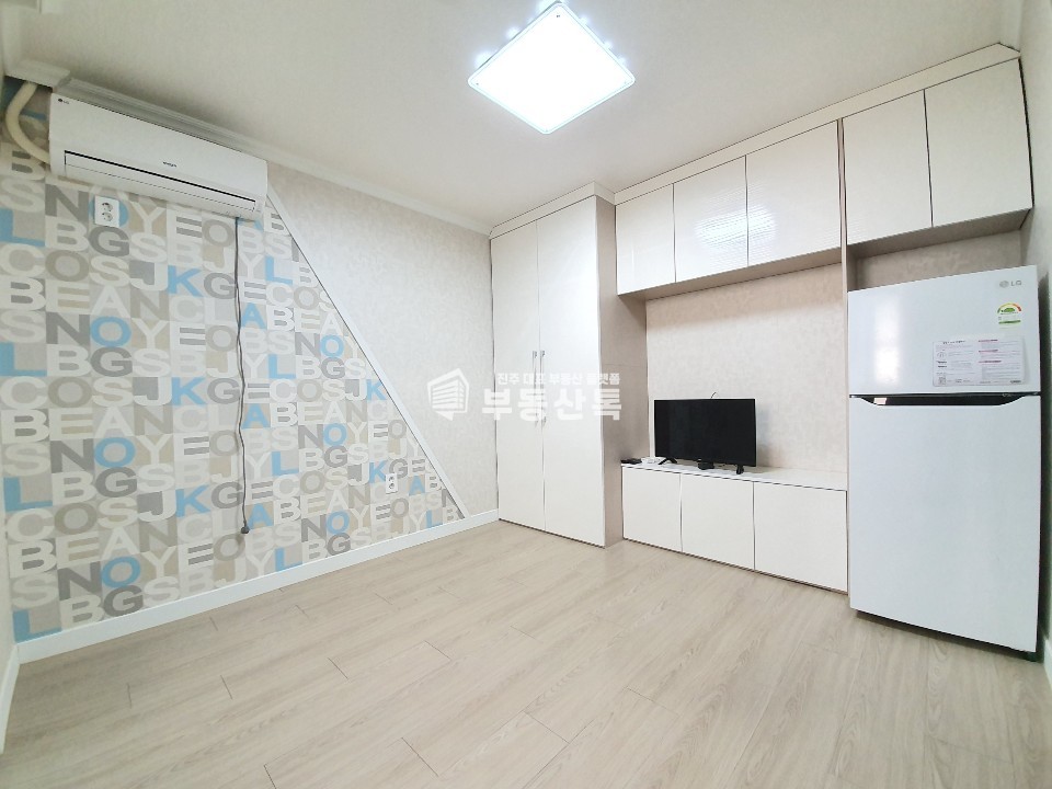 경남 진주시 상대동 247-7 V 단기가능 풀옵션 깔끔한 화이트톤 원룸V 월세 매물번호 10098 사진 2
