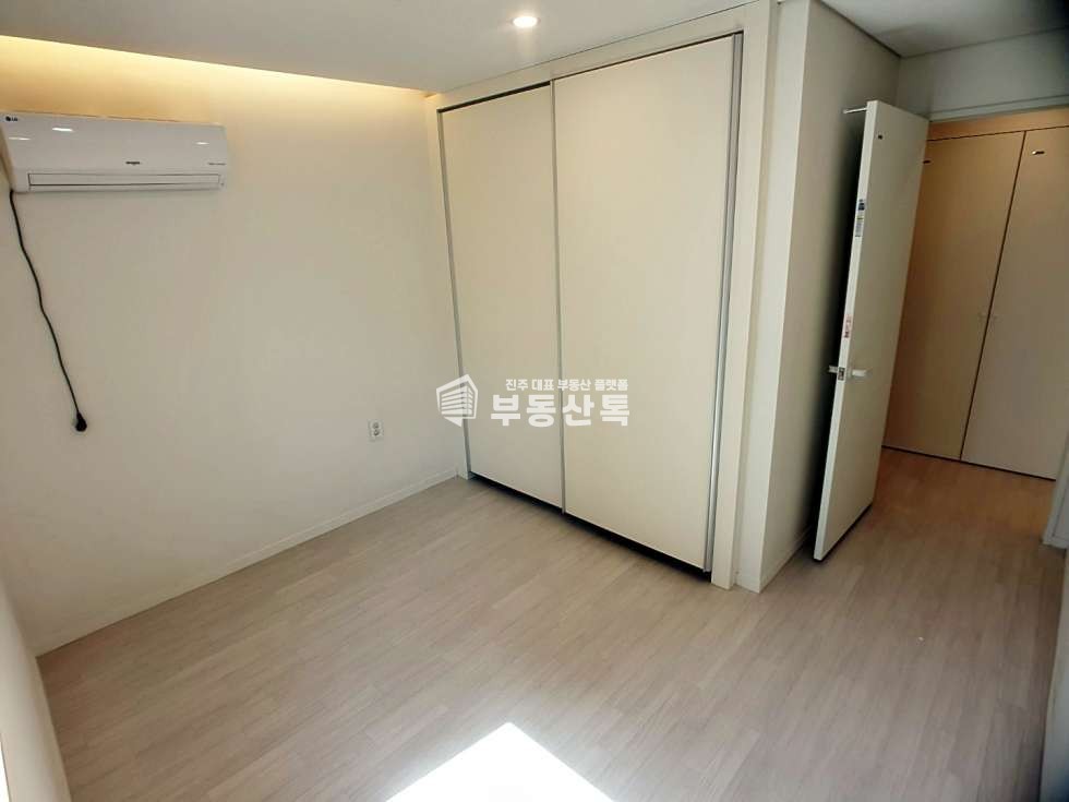 경남 진주시 강남동 7-3 V신축 고급인테리어 전월세조절가능 투룸V 월세 매물번호 13205 사진 9